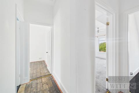 2 bedroom flat for sale, Amherst Road, Bexhill-On-Sea