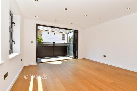 2 bedroom detached house for sale, Stone Street, Cranbrook TN17