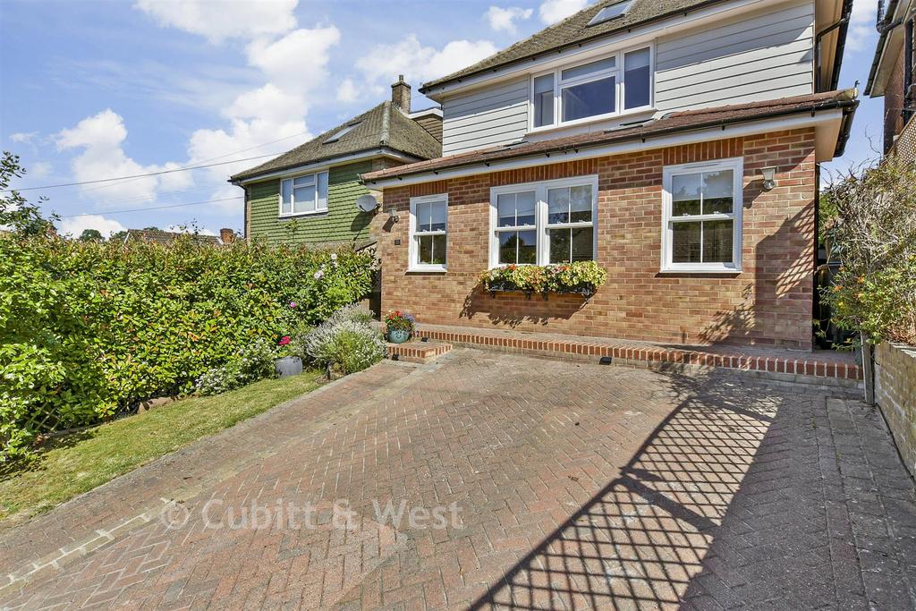 Driveway/Parking