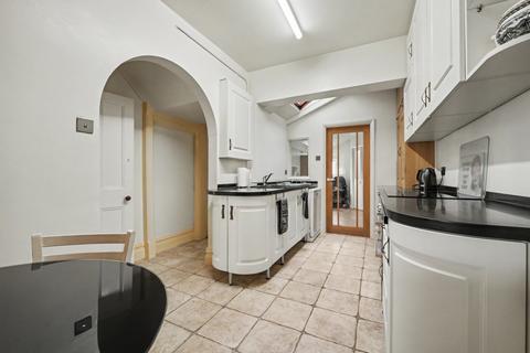 4 bedroom end of terrace house for sale, Coventry Road, Market Harborough LE16