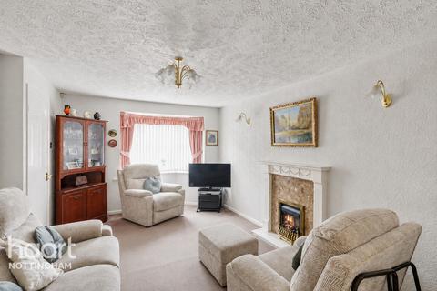 3 bedroom end of terrace house for sale, Lambourne Drive, Wollaton
