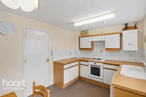 3 bedroom end of terrace house for sale, Lambourne Drive, Wollaton