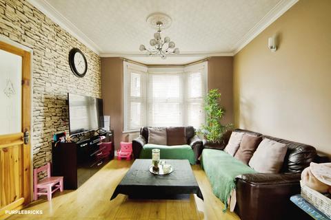 4 bedroom terraced house for sale, Sherrard Road, London, E7