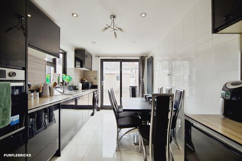 4 bedroom terraced house for sale, Sherrard Road, London, E7