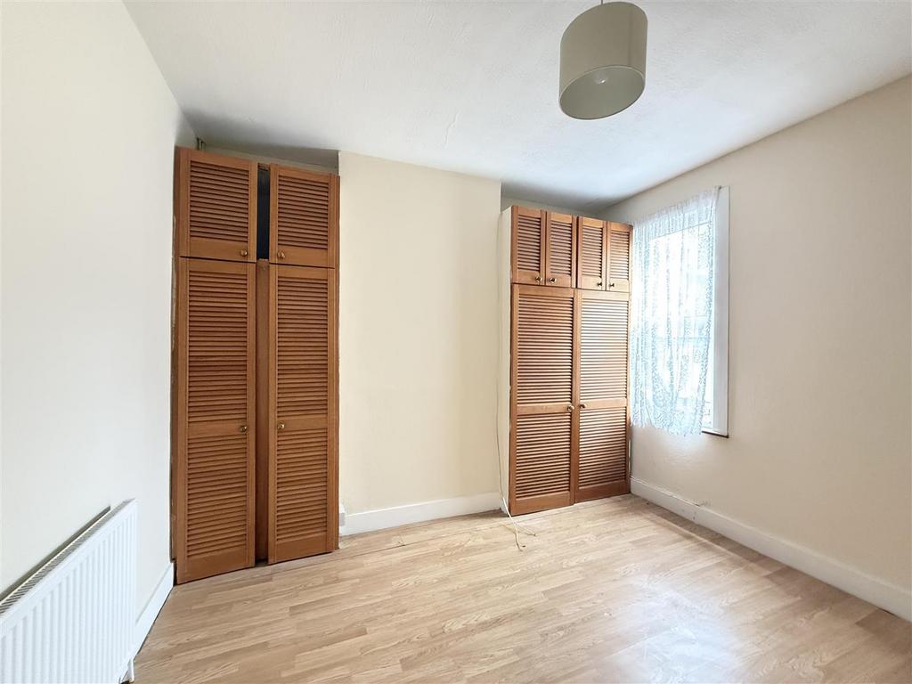 Walk-in wardrobe