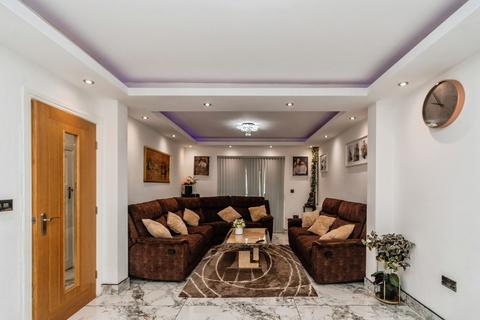 3 bedroom semi-detached house for sale, Mill Lane, Wednesfield, Wolverhampton, West Midlands, WV11
