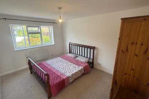 2 bedroom apartment to rent, Chessmount Rise, CHESHAM
