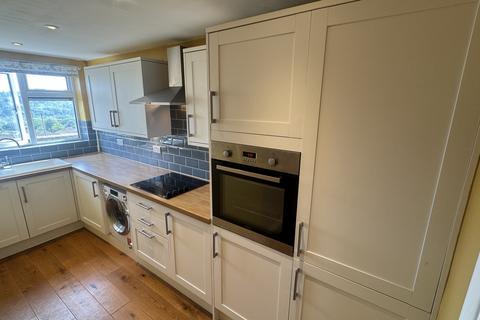 2 bedroom apartment to rent, Chessmount Rise, CHESHAM