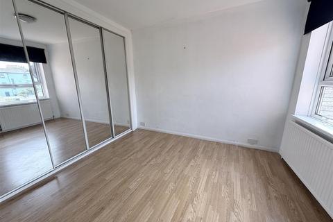 1 bed flat/apartment for rent in The Parade, Margate