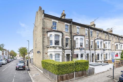 2 bedroom flat for sale, Cavendish Road, Balham, London, SW12