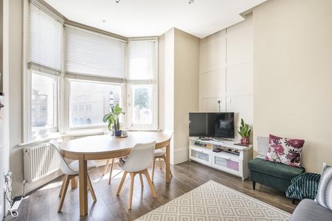 2 bedroom flat for sale, Cavendish Road, Balham, London, SW12