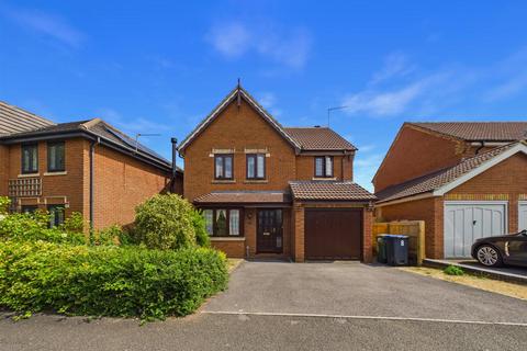 4 bedroom detached house for sale, Clarence Road, Chippenham SN14