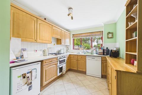 4 bedroom detached house for sale, Clarence Road, Chippenham SN14