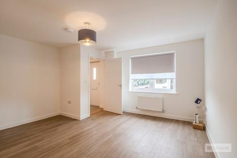 3 bedroom semi-detached house to rent, Bluebell Way, Shepshed, LOUGHBOROUGH
