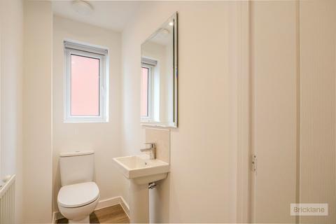 3 bedroom semi-detached house to rent, Bluebell Way, Shepshed, LOUGHBOROUGH