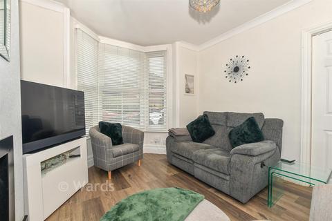 2 bedroom terraced house for sale, Dering Road, Ashford TN24