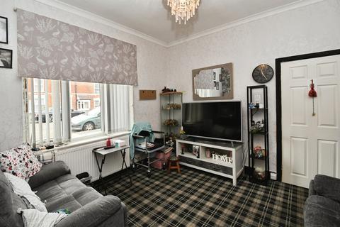4 bedroom terraced house for sale, Alexandra Road, Skegness