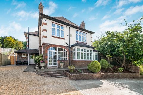 Haydn Avenue, Purley, CR8