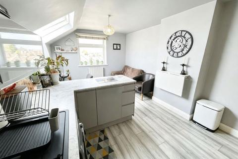 2 bedroom apartment for sale, London Road, Luton, Bedfordshire, LU1 3TY