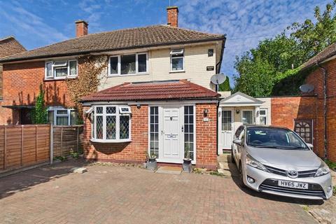 Dunley Drive, New Addington, Croydon, CR0 0RG
