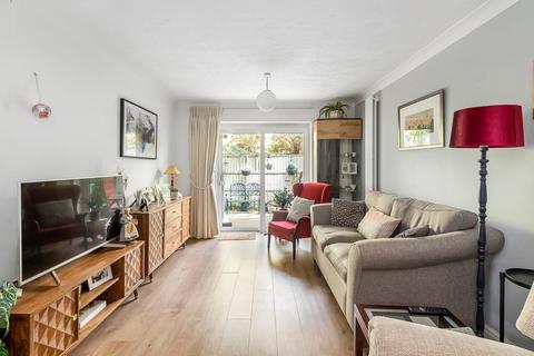 2 bedroom apartment for sale, Church Road, Cryatal Palace, London, SE19