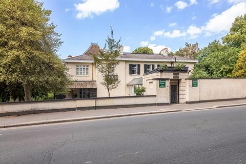 2 bedroom apartment for sale, Church Road, Cryatal Palace, London, SE19