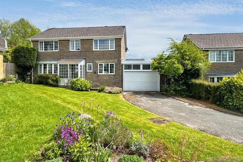 4 bedroom detached house for sale, Carlisle Grove, Buxton