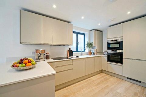 1 bedroom apartment for sale, Forest View, London, E4