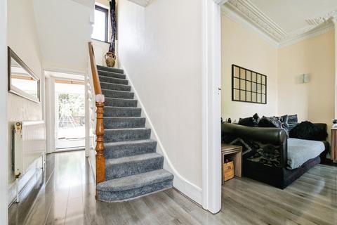 4 bedroom end of terrace house for sale, Windsor Road, London, E7