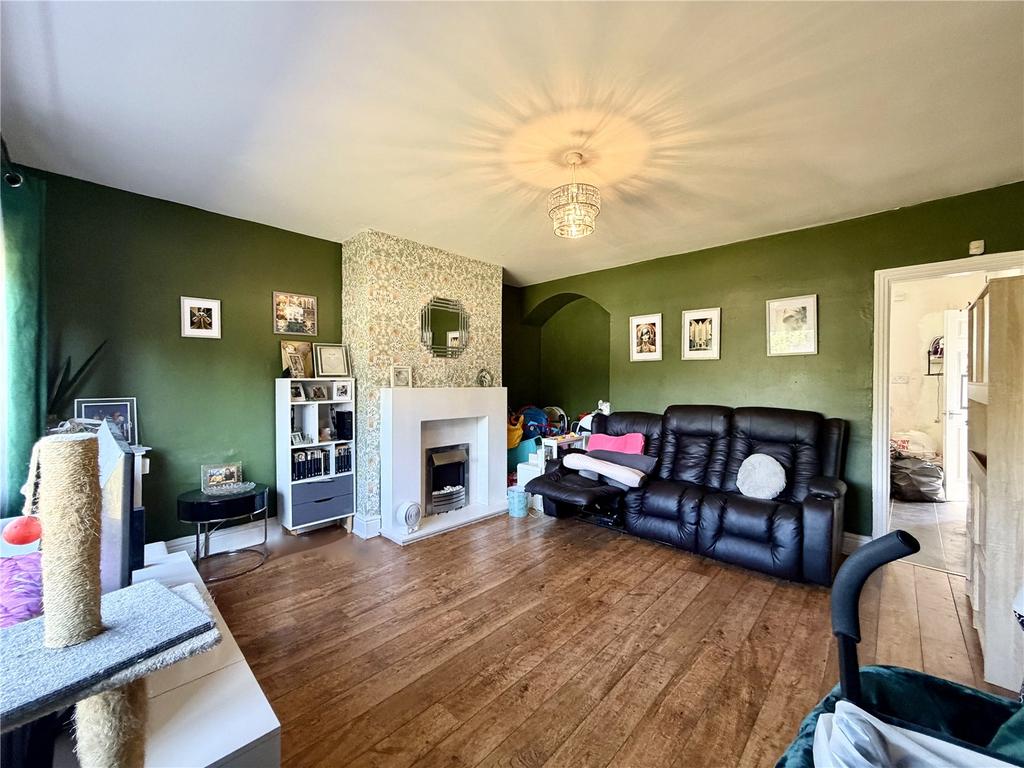 House in Sefton, Liverpool City Region - View 3