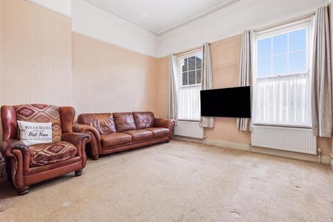 4 bedroom terraced house for sale, Russell Road, Enfield