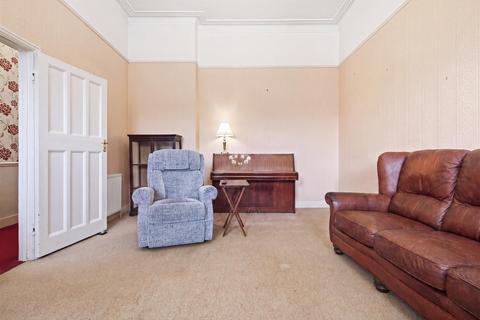 4 bedroom terraced house for sale, Russell Road, Enfield