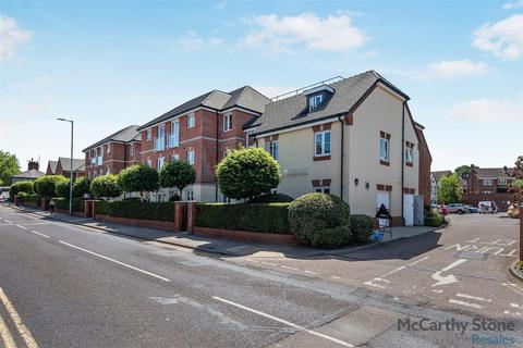 2 bedroom apartment for sale, Park House, Old Park Road, Hitchin