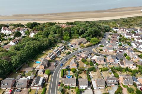 4 bedroom detached house for sale, Berrow Road, Burnham-on-Sea, Somerset, TA8