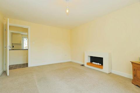 2 bedroom house for sale, Valley Road, Pudsey