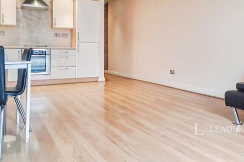 1 bedroom flat to rent, London Court, Liverpool, Merseyside, L3