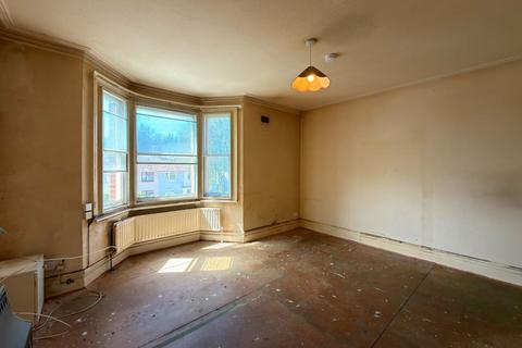 1 bedroom flat for sale, 87 Bessborough Road, Harrow, Middlesex, HA1 3DB