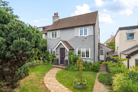 Downs Road, Coulsdon CR5