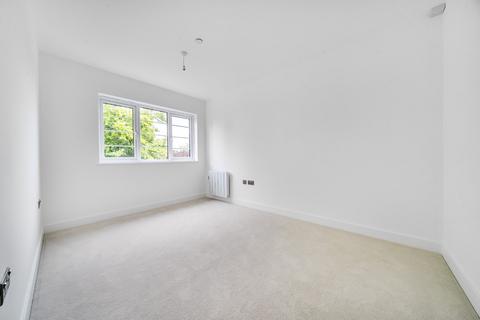 2 bedroom flat for sale, Peckham Rye, London, SE15