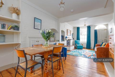 undefined, Southampton Road, Lymington, SO41