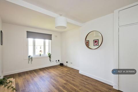undefined, Saughton Gardens, Edinburgh, EH12