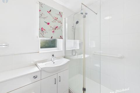 2 bedroom semi-detached bungalow for sale, Bedgrove, Aylesbury