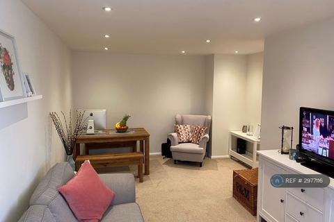 1 bed flat/apartment for rent in Boundary Road, St. Albans, AL1