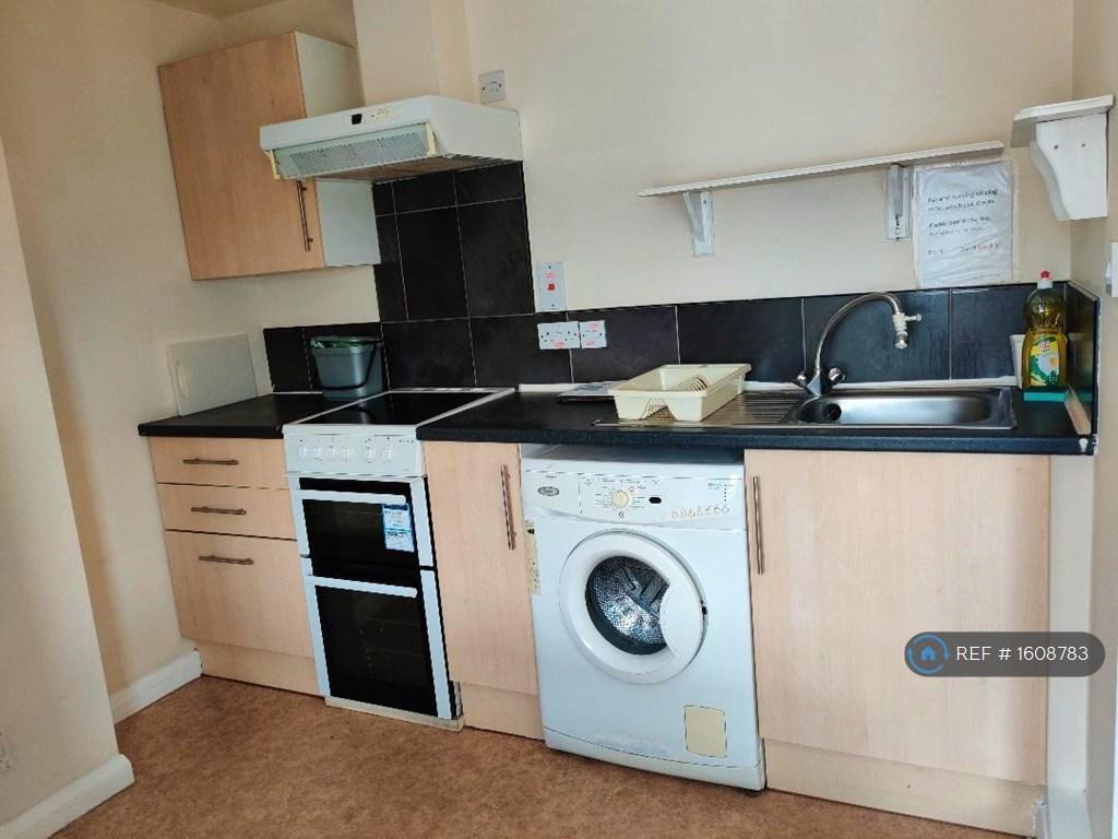 Apartment in Reading, Spring Gardens, Coley - View 2