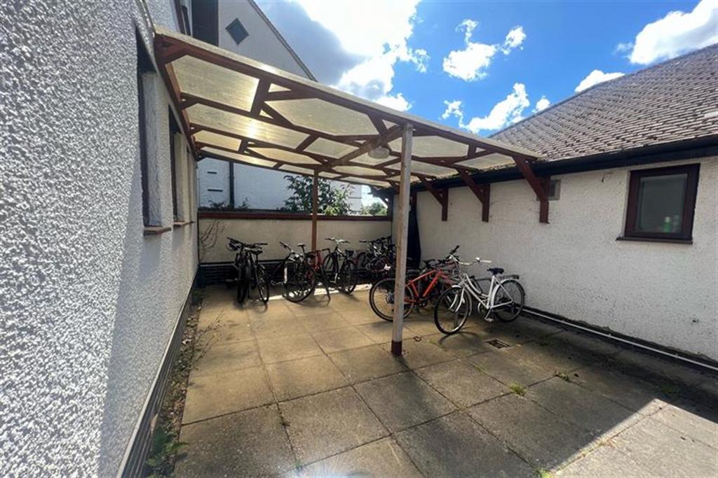 Apartment in Oxford, East Oxford - View 5