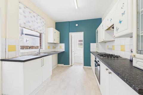 4 bedroom house to rent, Brays Lane, Coventry, CV2 4DZ