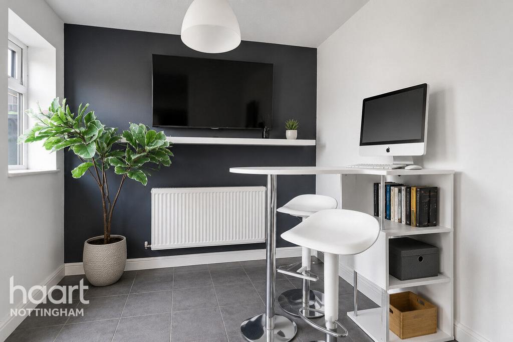 House in Nottingham, Beechdale - More