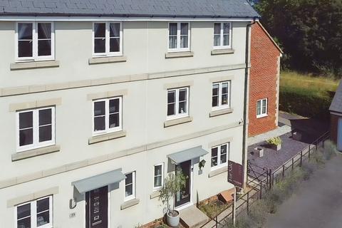 3 bedroom semi-detached house for sale, Henchard Crescent, Taw Hill, SN25