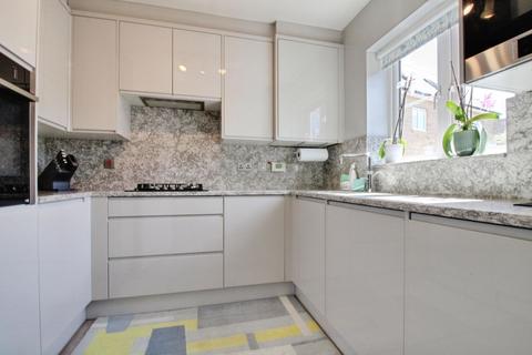 3 bedroom semi-detached house for sale, Henchard Crescent, Taw Hill, SN25