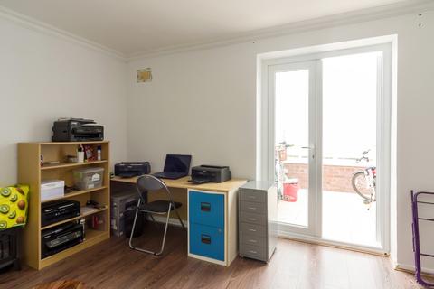 3 bedroom terraced house for sale, Anzio Crescent, Lincoln LN1